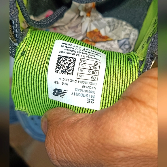 New Balance Men's FuelCell 1260 V7 Running Shoe - Picture 2 of 13